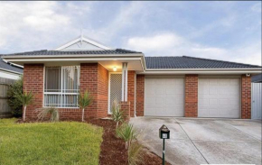 Welcome to Sunny Sanctuary, Carrum Downs